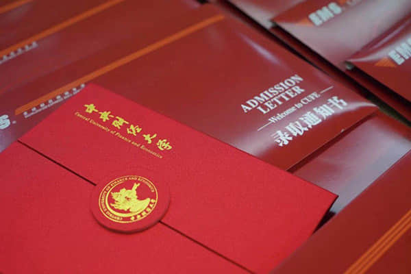 股市有风险，入市应谨慎，这句话可能很多人都忘了 | 钛赞了视频周榜第78期